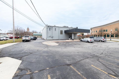 Tiny photo for 301 W Lincoln Avenue, Goshen, IN 46526 (MLS # 202631667)