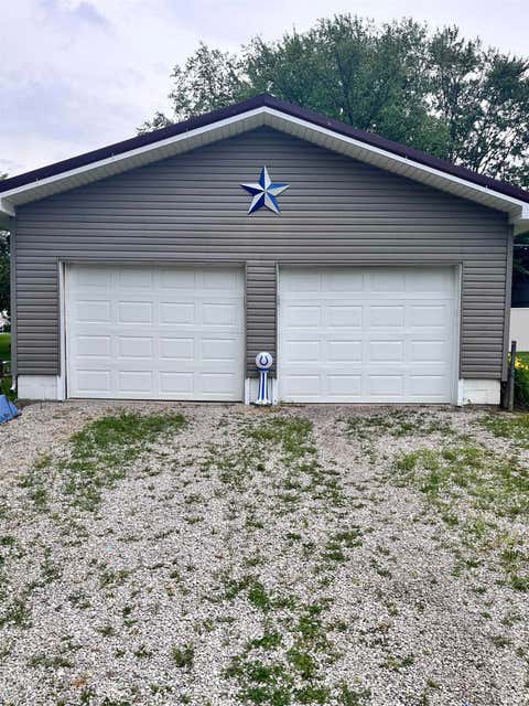 Tiny photo for 304 Blaine Street, Greentown, IN 46936 (MLS # 202622399)