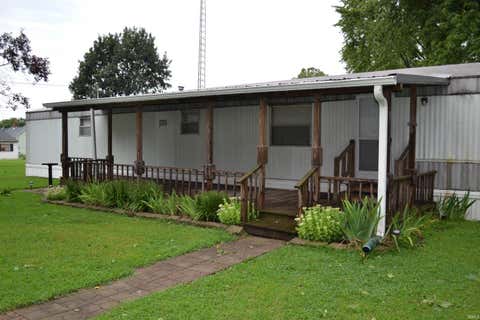 Tiny photo for 504 S Washington Street, Burnettsville, IN 47926 (MLS # 202632928)