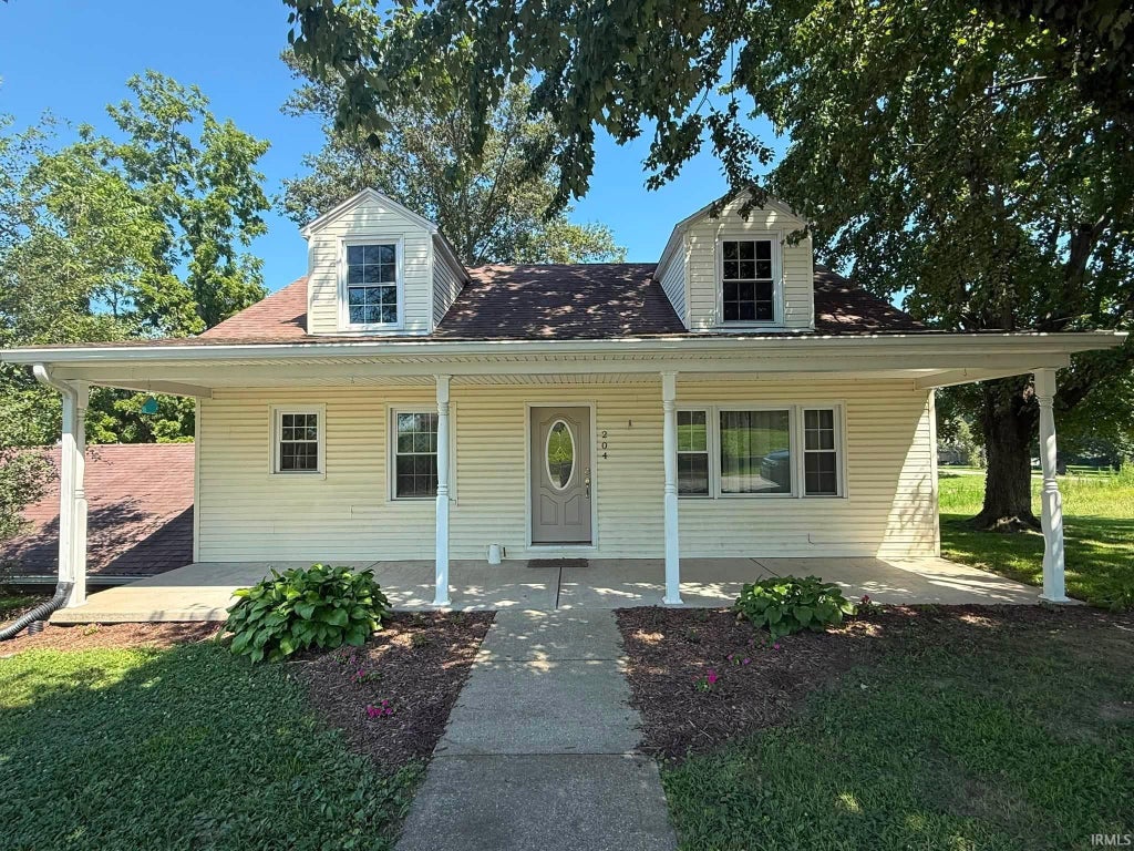 Photo of 204 S State Street, Oaktown, IN 47561 (MLS # 202628199)