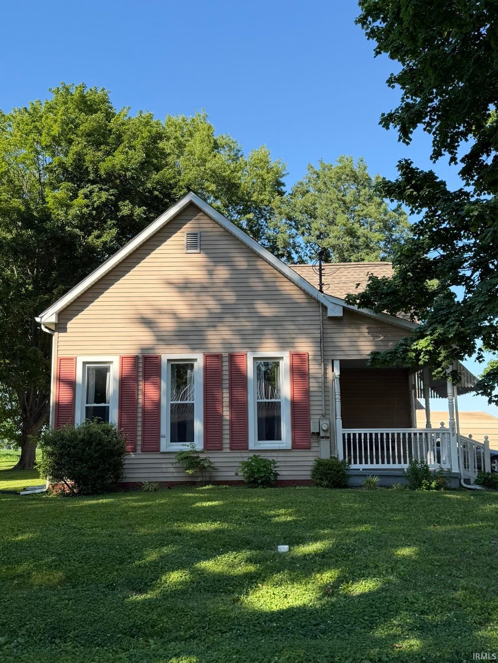 Photo of 505 S Grant Street, Monroe City, IN 47557 (MLS # 202621433)