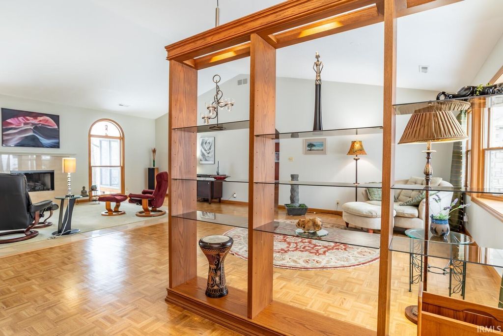 Photo of 3504 S Ashwood Drive, Bloomington, IN 47401 (MLS # 202608286)