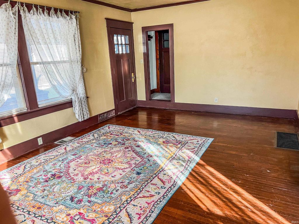 Photo of 472 Penn Avenue, Fort Wayne, IN 46805 (MLS # 202601309)