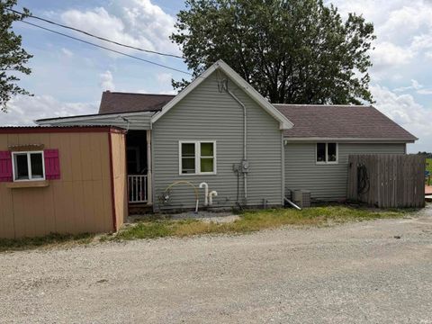 Tiny photo for 17623 Kenilworth Road, Argos, IN 46501 (MLS # 202622434)