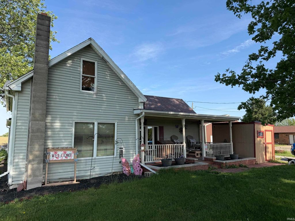 Photo of 17623 Kenilworth Road, Argos, IN 46501 (MLS # 202622434)