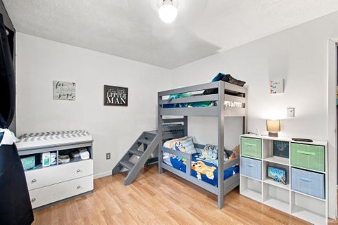 Tiny photo for 8831 Hollowood Drive, Indianapolis, IN 46234 (MLS # 202635305)