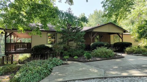 Photo of 7892 E 450 north Crossroad, Logansport, IN 46947 (MLS # 202537787)