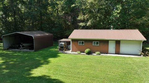 Tiny photo for 7892 E 450 north Crossroad, Logansport, IN 46947 (MLS # 202537787)