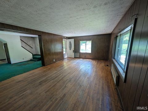 Tiny photo for 925 Pumpkinvine Hill Road, Martinsville, IN 46151 (MLS # 202618476)