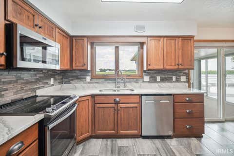 Tiny photo for 5943 E 500 NORTH, Kokomo, IN 46901 (MLS # 202631915)
