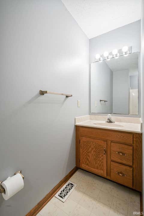 Tiny photo for 5943 E 500 NORTH, Kokomo, IN 46901 (MLS # 202631915)