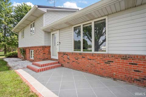 Tiny photo for 5943 E 500 NORTH, Kokomo, IN 46901 (MLS # 202631915)