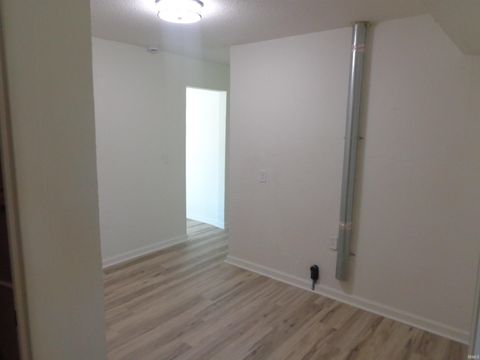 Tiny photo for 3311 Chestnut Street, Fort Wayne, IN 46803 (MLS # 202618526)