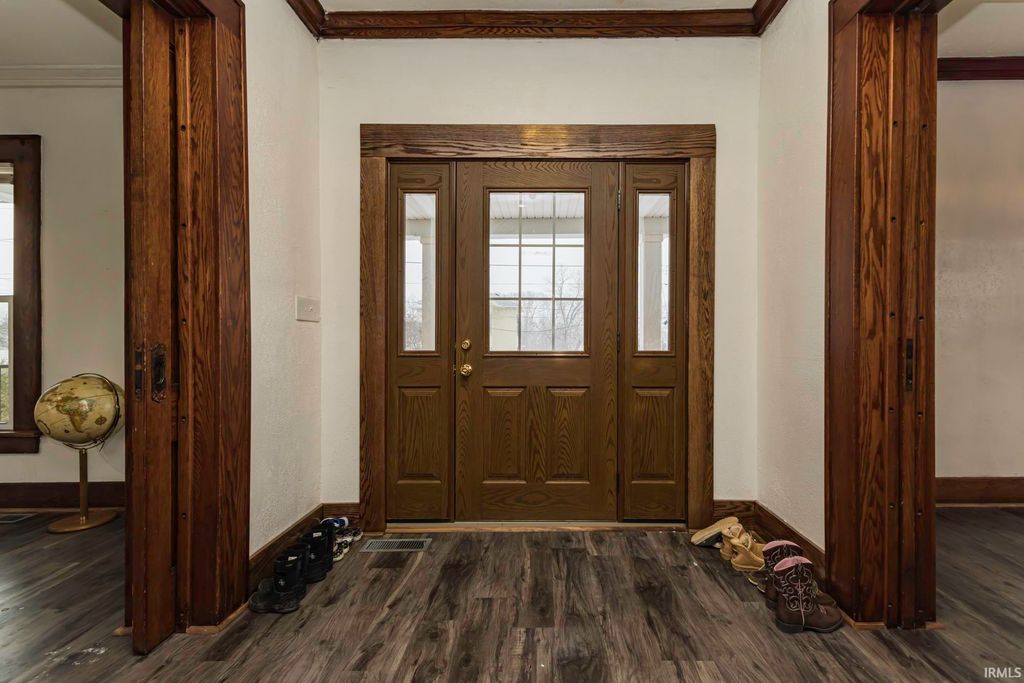 Photo of 3910 E Bellefontaine Road, Hamilton, IN 46742 (MLS # 202601558)