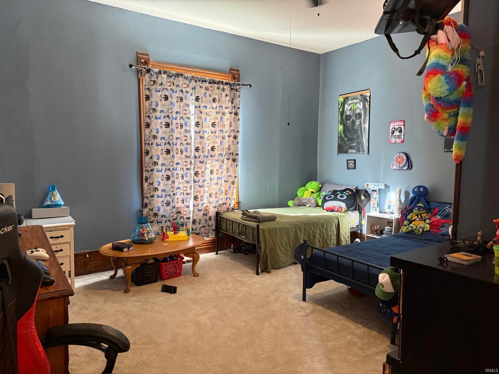 Photo of 706 W Broadway St, Logansport, IN 46947 (MLS # 202641200)