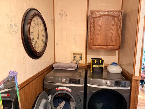 Tiny photo for 706 W Broadway St, Logansport, IN 46947 (MLS # 202641200)