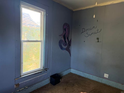 Tiny photo for 125 E Linden Avenue, Logansport, IN 46947 (MLS # 202636930)