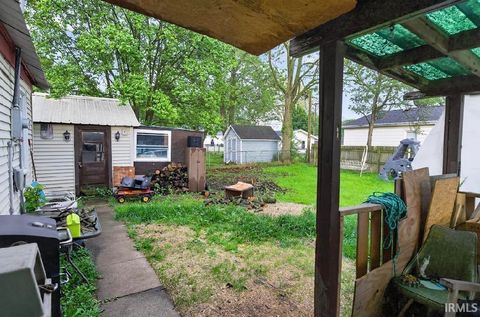 Tiny photo for 428 W Townley Street, Bluffton, IN 46714 (MLS # 202619542)