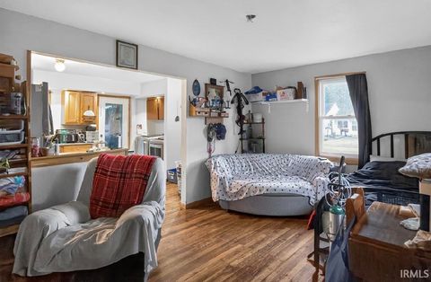 Tiny photo for 428 W Townley Street, Bluffton, IN 46714 (MLS # 202619542)