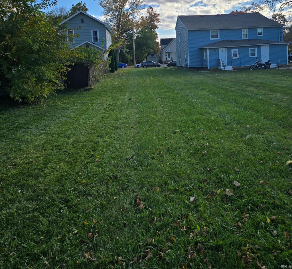 Photo of 350 W 9th Street, Auburn, IN 46706 (MLS # 202546196)