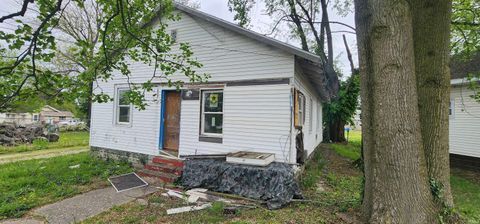 414 E 3rd Street, Bicknell, IN 47512 - MLS#: 202514812