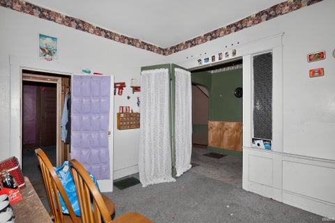 Tiny photo for 433 S Armstrong Street, Kokomo, IN 46901 (MLS # 202632689)