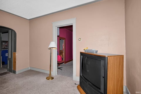Tiny photo for 433 S Armstrong Street, Kokomo, IN 46901 (MLS # 202632689)