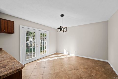 Tiny photo for 935 S Southland Drive Drive, Lafayette, IN 47909 (MLS # 202540946)