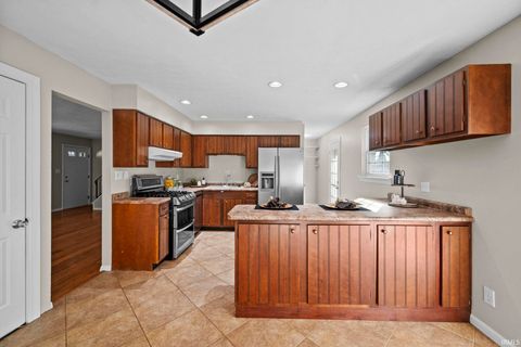Tiny photo for 935 S Southland Drive Drive, Lafayette, IN 47909 (MLS # 202540946)
