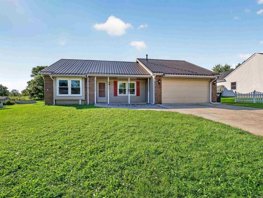 325 MILLSTONE RUN, CHURUBUSCO, IN 46723 - Image b83f7c7bbc8b2326a88b11a33b2cb0b1/21652064