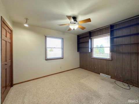 Tiny photo for 904 N HICKORY Lane, Kokomo, IN 46902 (MLS # 202545595)