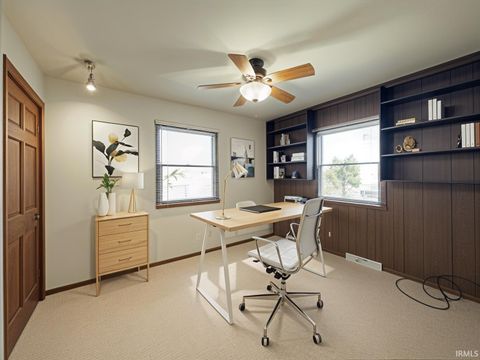 Tiny photo for 904 N HICKORY Lane, Kokomo, IN 46902 (MLS # 202545595)