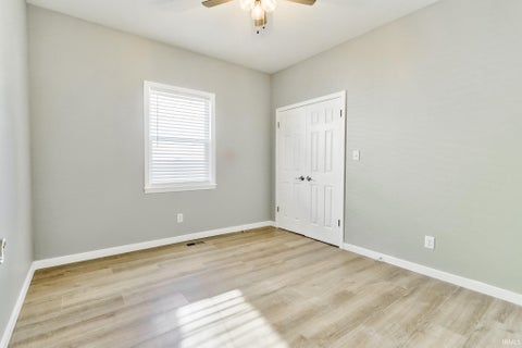 Tiny photo for 1223-1225 Culver Drive, Evansville, IN 47713 (MLS # 202634275)