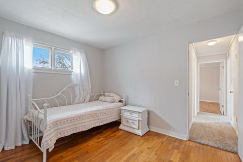 Tiny photo for 1609 Westchester Drive, North Manchester, IN 46962 (MLS # 202608740)