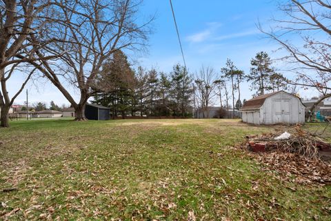 Tiny photo for 1609 Westchester Drive, North Manchester, IN 46962 (MLS # 202608740)