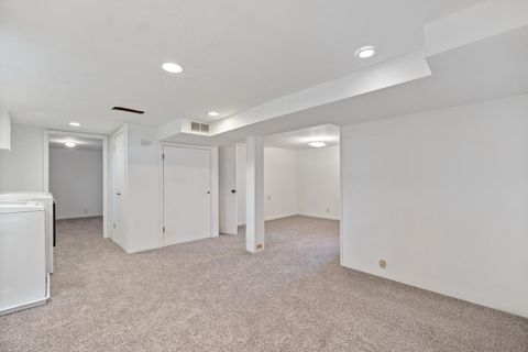 Tiny photo for 1609 Westchester Drive, North Manchester, IN 46962 (MLS # 202608740)