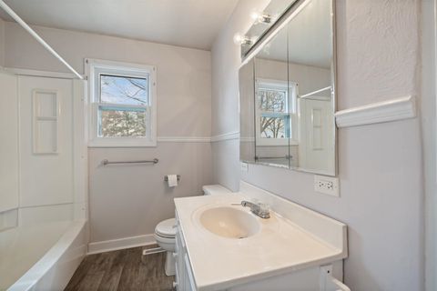 Tiny photo for 1609 Westchester Drive, North Manchester, IN 46962 (MLS # 202608740)