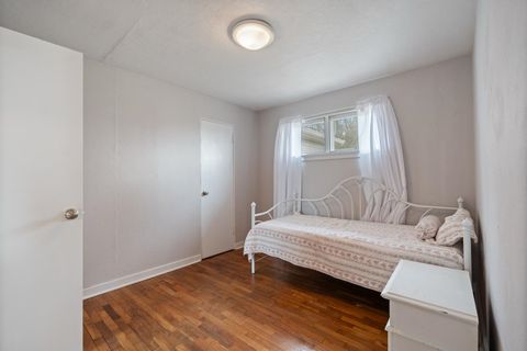 Tiny photo for 1609 Westchester Drive, North Manchester, IN 46962 (MLS # 202608740)