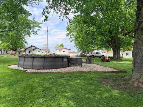 Tiny photo for 508 W Shield Avenue, Monon, IN 47959 (MLS # 202615867)