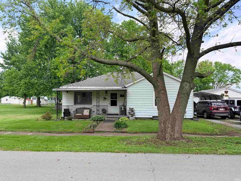 Tiny photo for 508 W Shield Avenue, Monon, IN 47959 (MLS # 202615867)