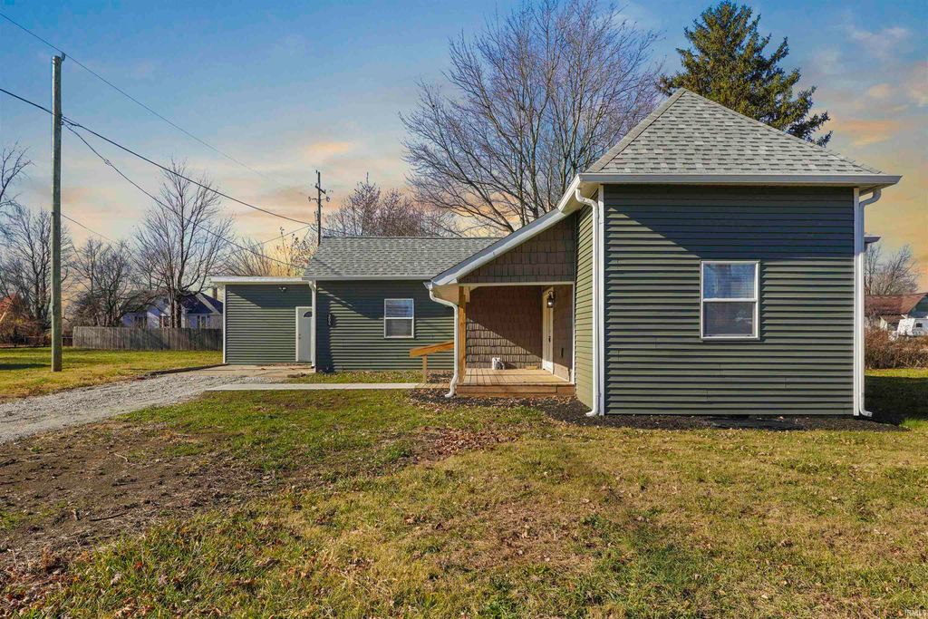 Photo of 206 N Main Street, Kempton, IN 46049 (MLS # 202547787)