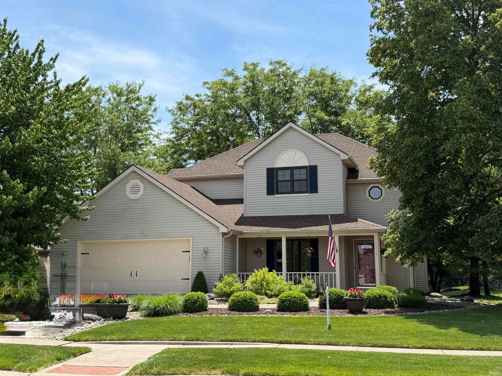 Photo of 6516 Shoreside Drive, Fort Wayne, IN 46845 (MLS # 202621724)