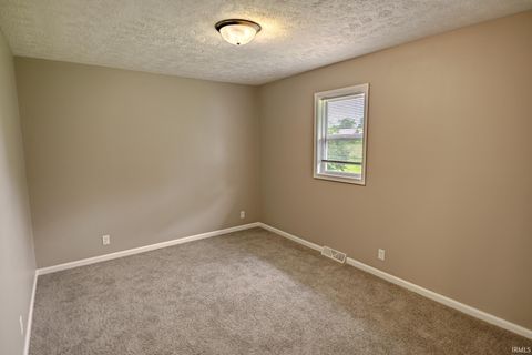 Tiny photo for 4823 E 300 N, Lafayette, IN 47905 (MLS # 202628758)