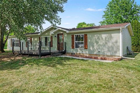 Tiny photo for 6630 W 480 N, Orland, IN 46776 (MLS # 202622472)