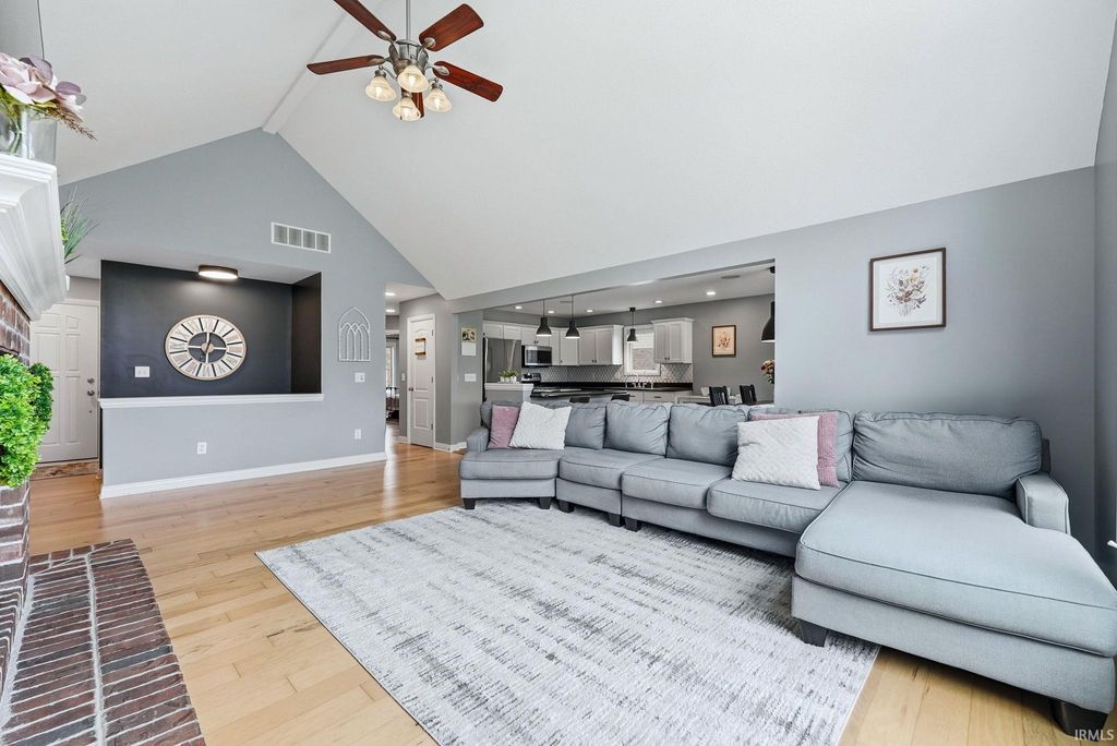 Photo of 13030 Winding Vine Run, Fort Wayne, IN 46845 (MLS # 202619632)
