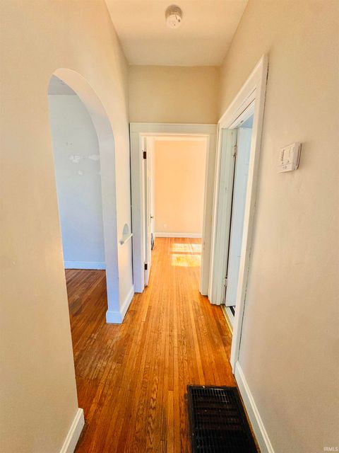 Tiny photo for 706 Madison Avenue, Evansville, IN 47713 (MLS # 202618699)