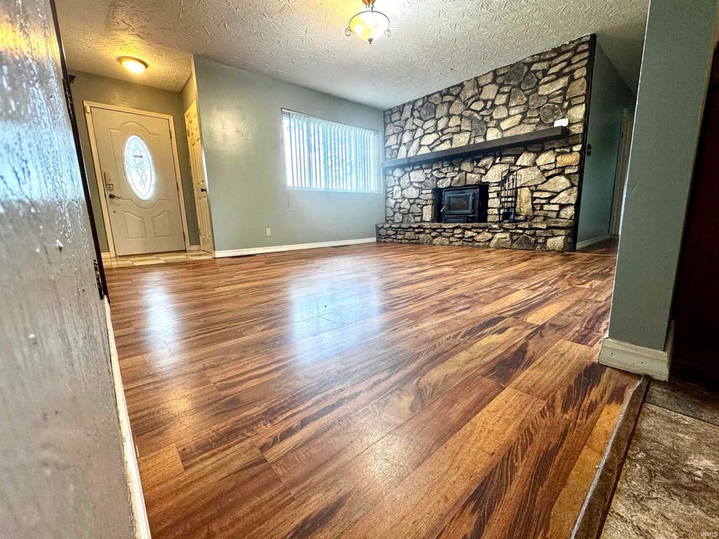 Photo of 7100 N Wheeling Avenue, Muncie, IN 47304 (MLS # 202539665)