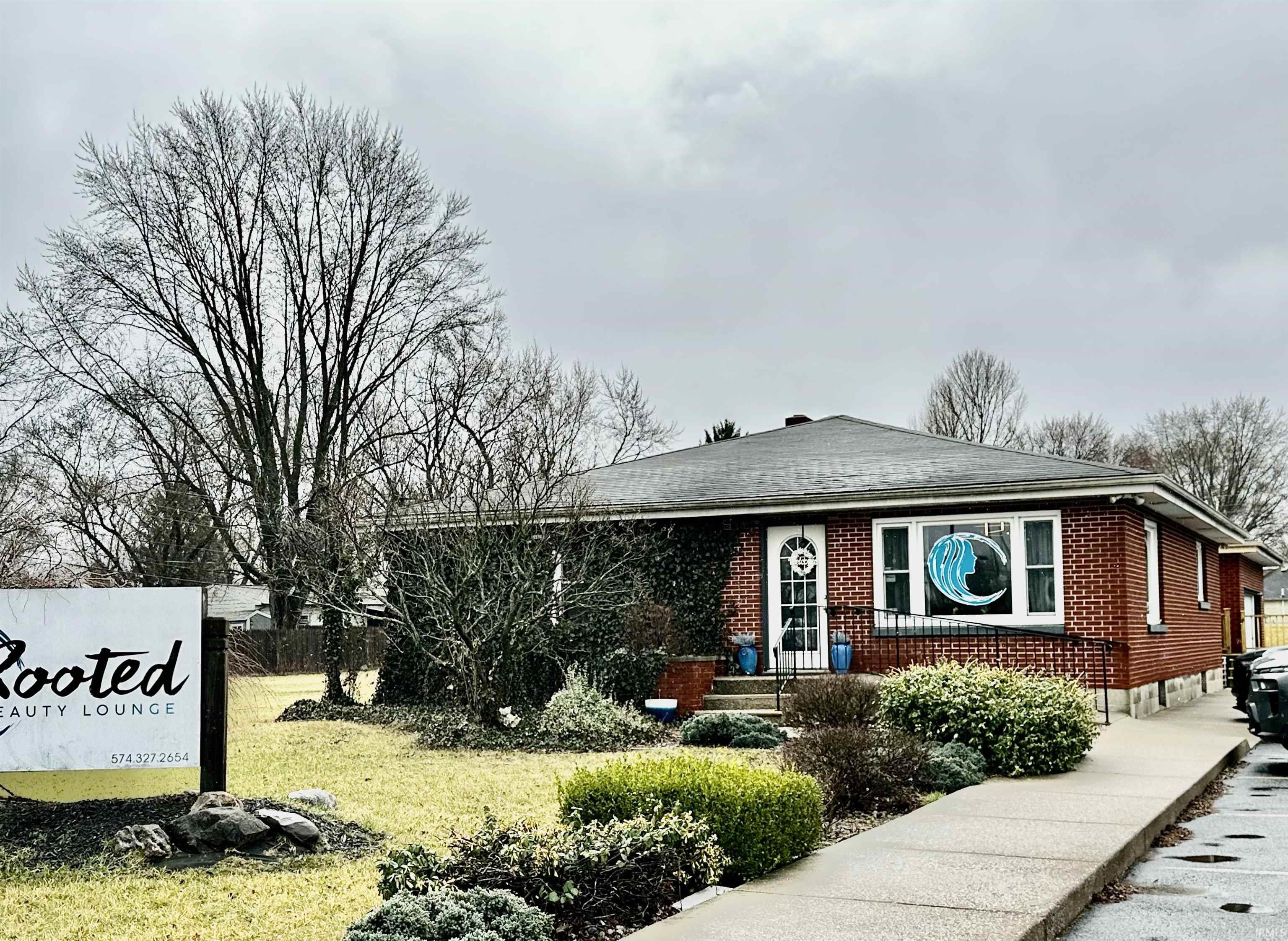 Elkhart, Indiana 46516, United States, ,Commercial,Active,94165