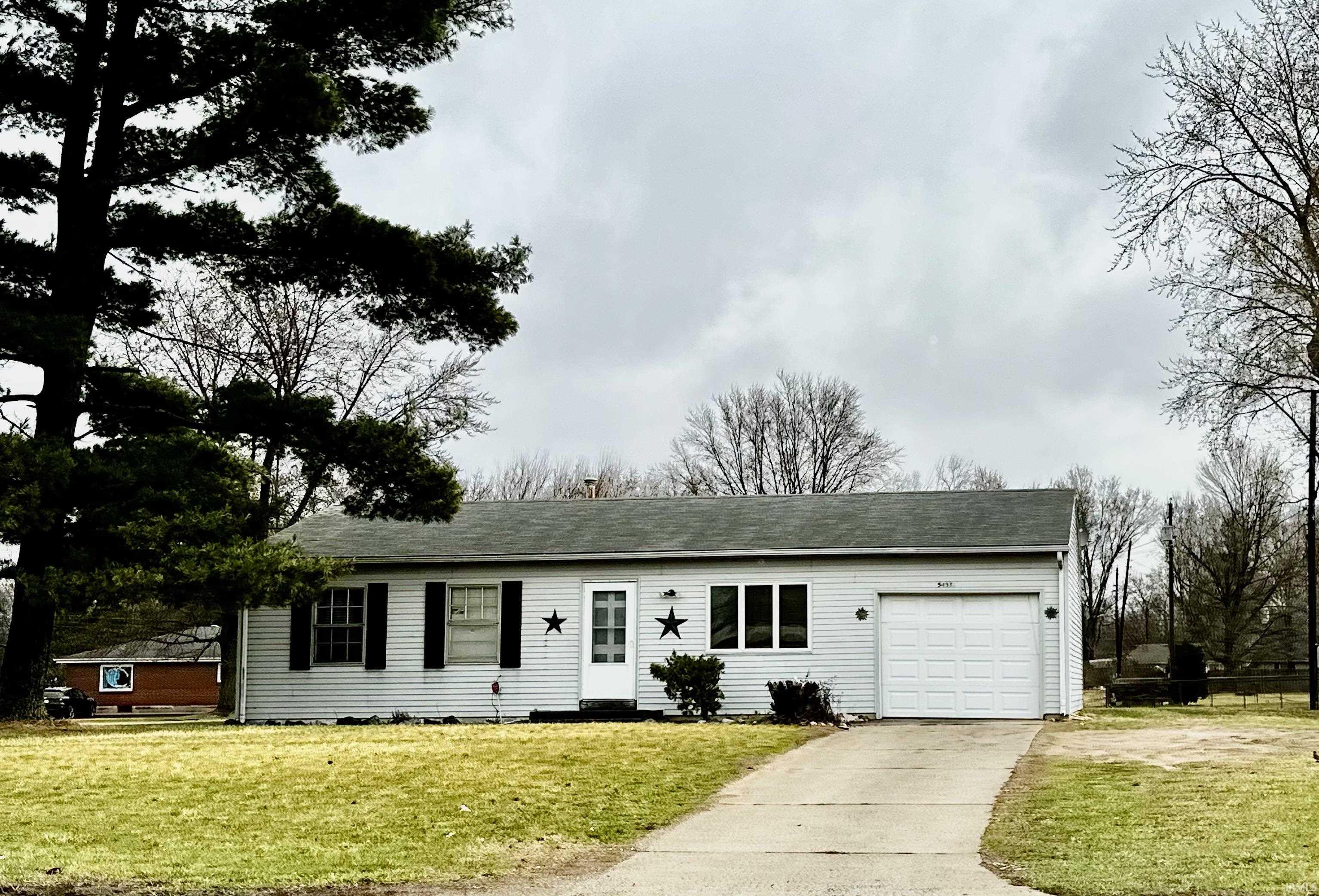 Elkhart, Indiana 46516, United States, ,Commercial,Active,94165