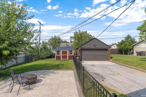 Tiny photo for 1839 Kenwood Avenue, Fort Wayne, IN 46805 (MLS # 202635299)